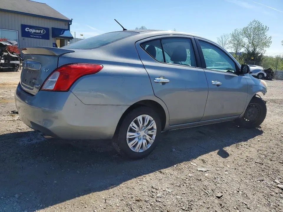 2013 NISSAN VERSA 1.6 S  