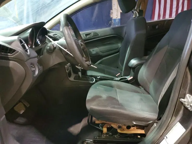 2018 FORD FIESTA SE  