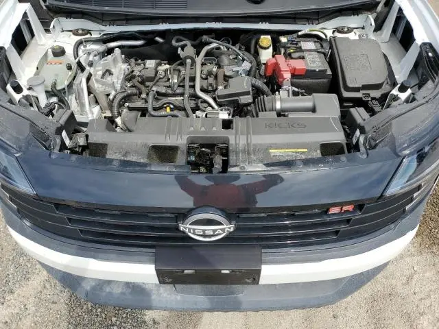 2025 NISSAN KICKS SR  