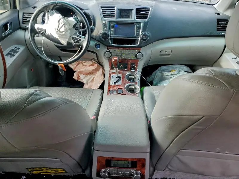 2013 TOYOTA HIGHLANDER HYBRID LIMITED  