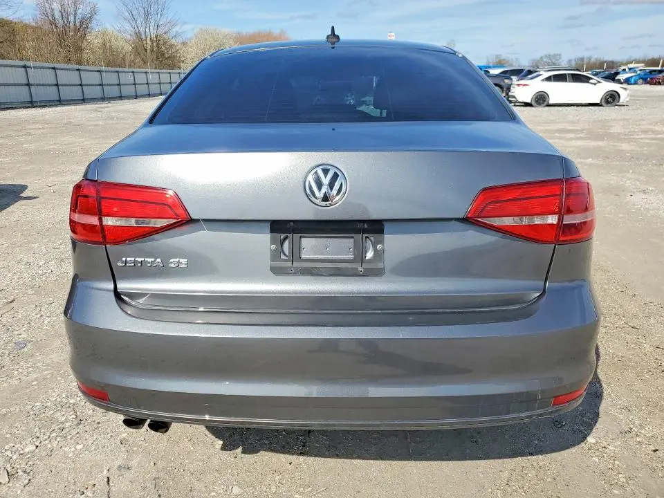 2015 VOLKSWAGEN JETTA SE  