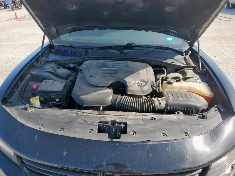 2019 DODGE CHARGER SXT  
