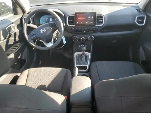 2025 HYUNDAI VENUE SE  