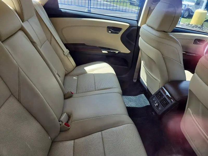 2013 TOYOTA AVALON LIMITED  