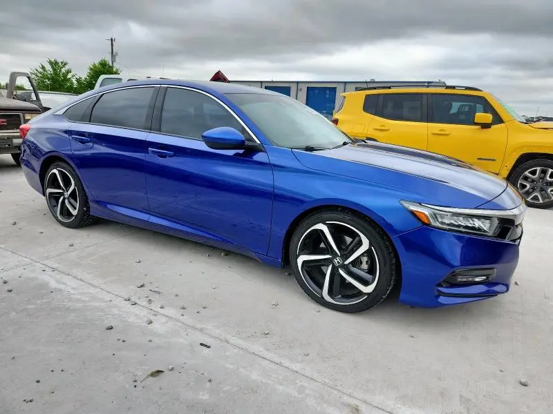 2018 HONDA ACCORD SPORT  