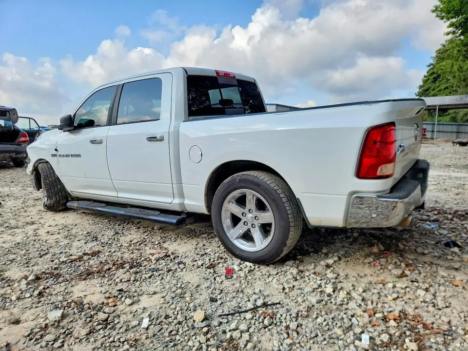 2012 DODGE RAM 1500 SLT  