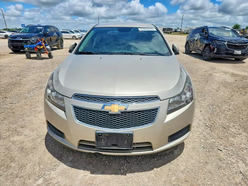2013 CHEVROLET CRUZE LT  