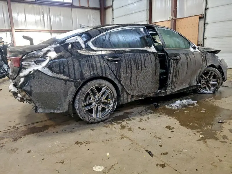 2023 KIA FORTE EX  