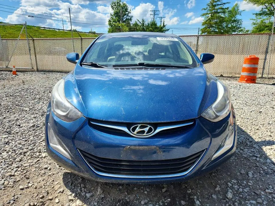 2014 HYUNDAI ELANTRA SE  