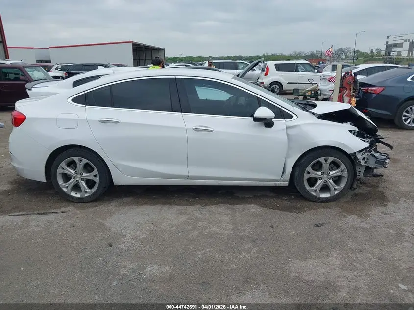 2017 CHEVROLET CRUZE PREMIER AUTO
