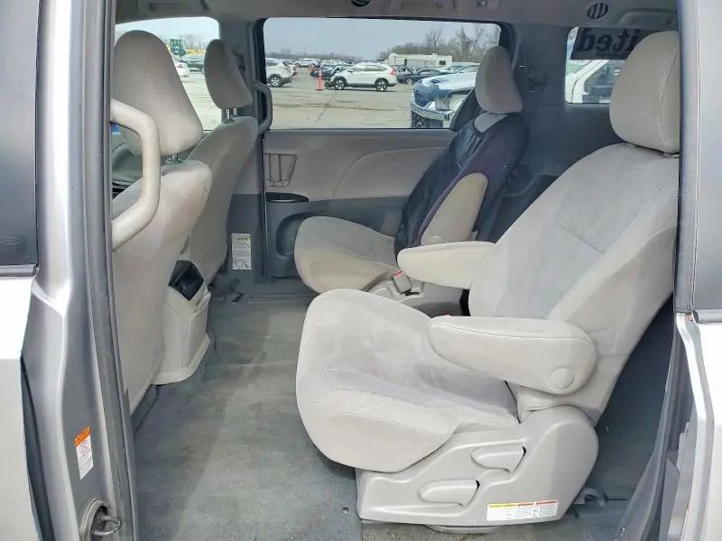 2016 TOYOTA SIENNA L 7-PASSENGER  