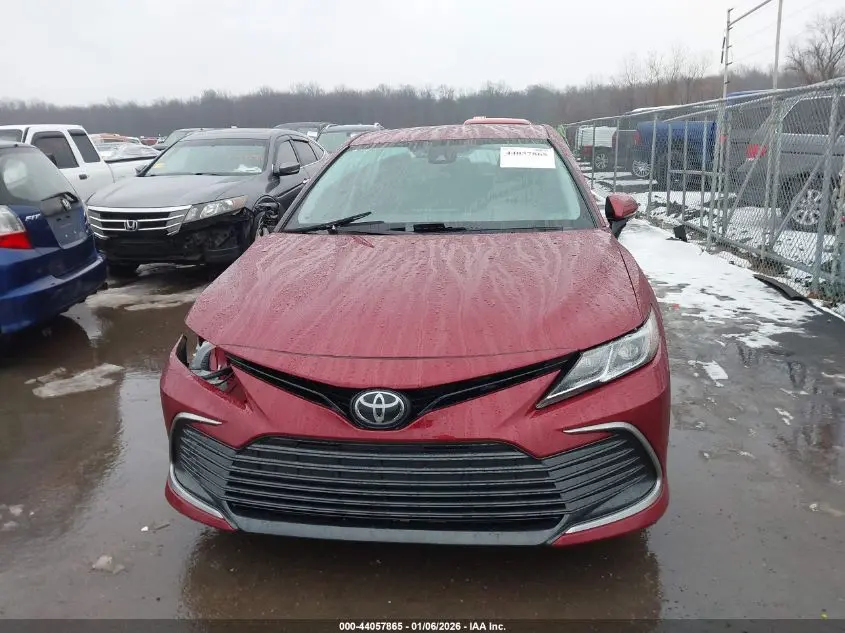 2022 TOYOTA CAMRY LE AWD