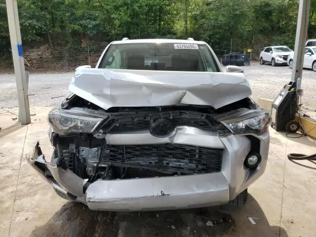 2017 TOYOTA 4RUNNER SR5  