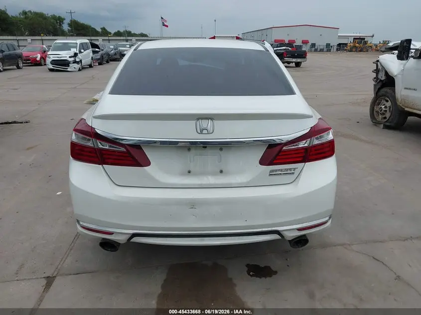 2017 HONDA ACCORD SPORT SE