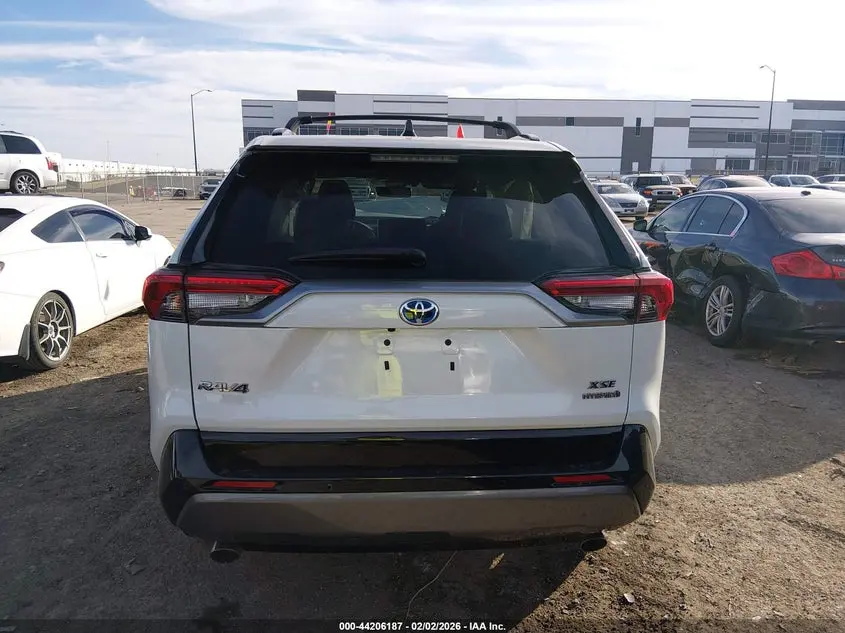 2021 TOYOTA RAV4 HYBRID XSE