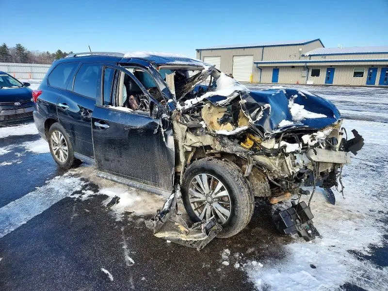 2017 NISSAN PATHFINDER S  