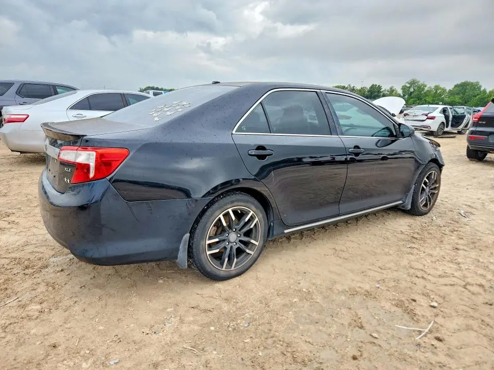 2013 TOYOTA CAMRY   