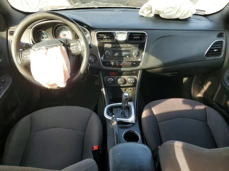 2012 CHRYSLER 200 LX  