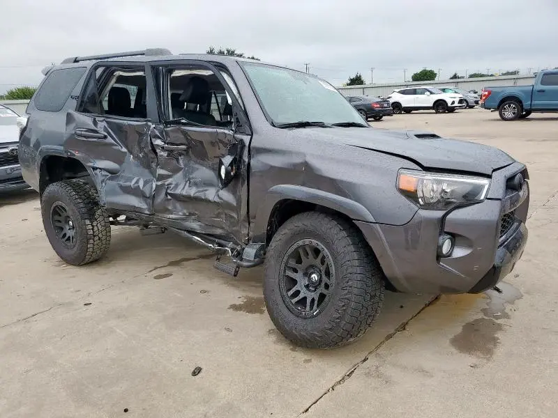2019 TOYOTA 4RUNNER SR5/SR5 PREMIUM  