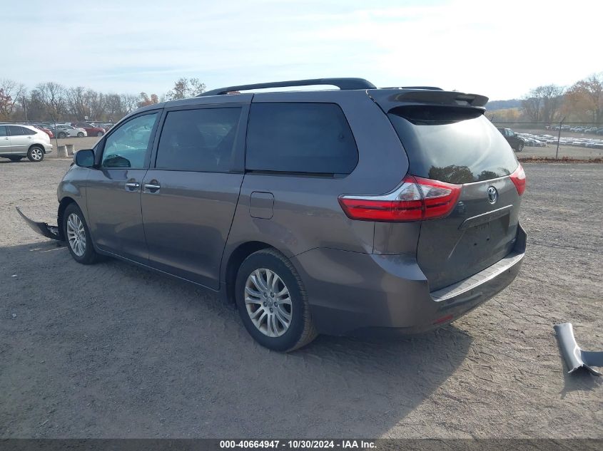 2017 TOYOTA SIENNA XLE/LIMITED