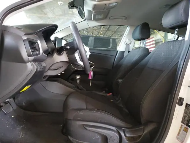 2022 KIA RIO LX  