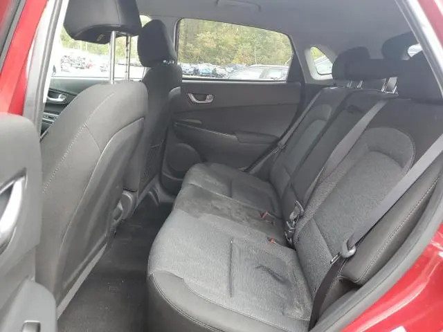 2023 HYUNDAI KONA SE  