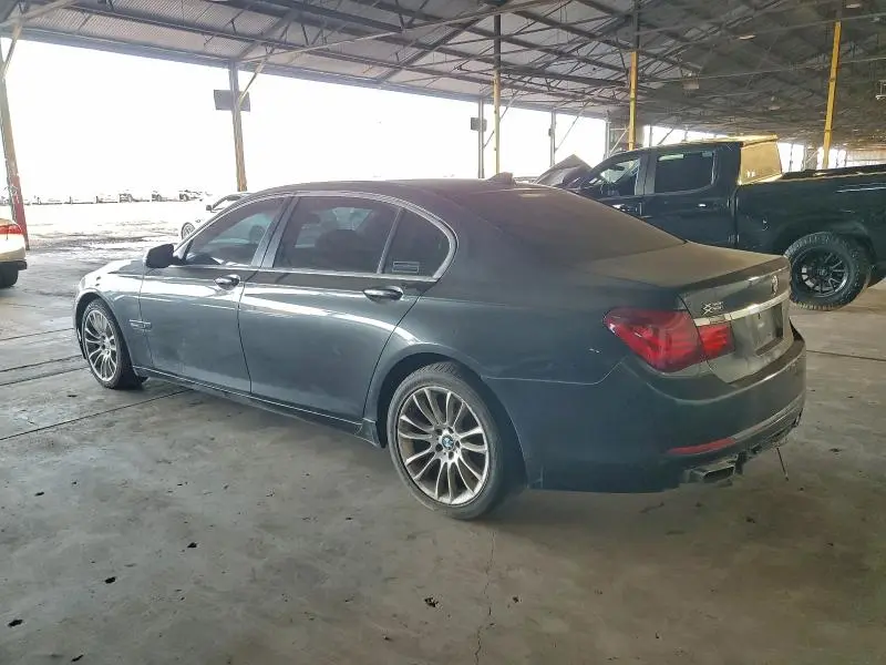 2013 BMW 750 LXI  