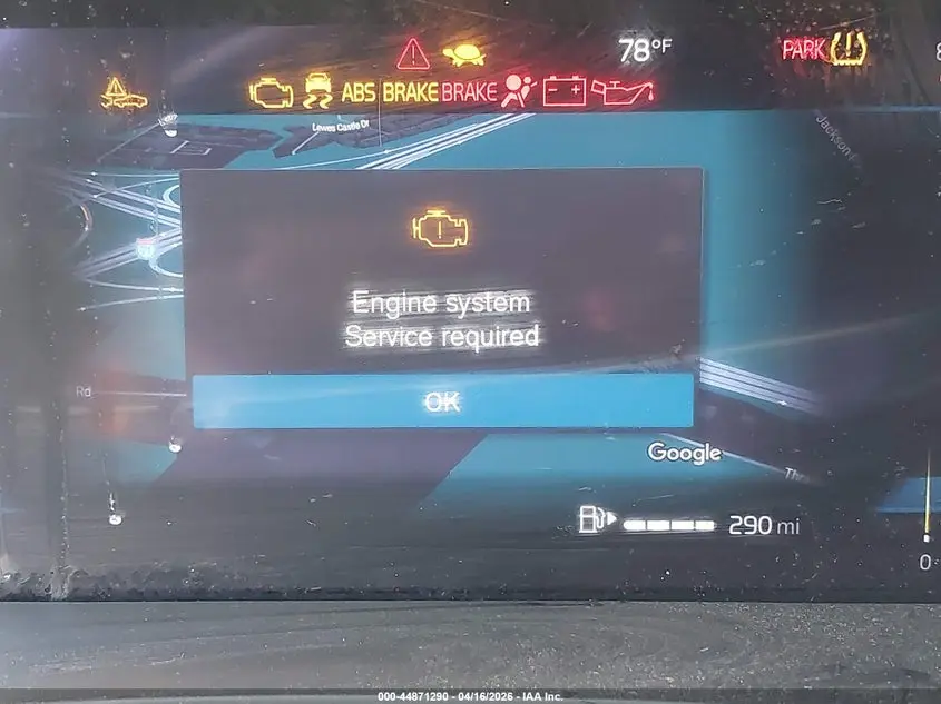 2024 VOLVO XC40 B5 PLUS BRIGHT THEME