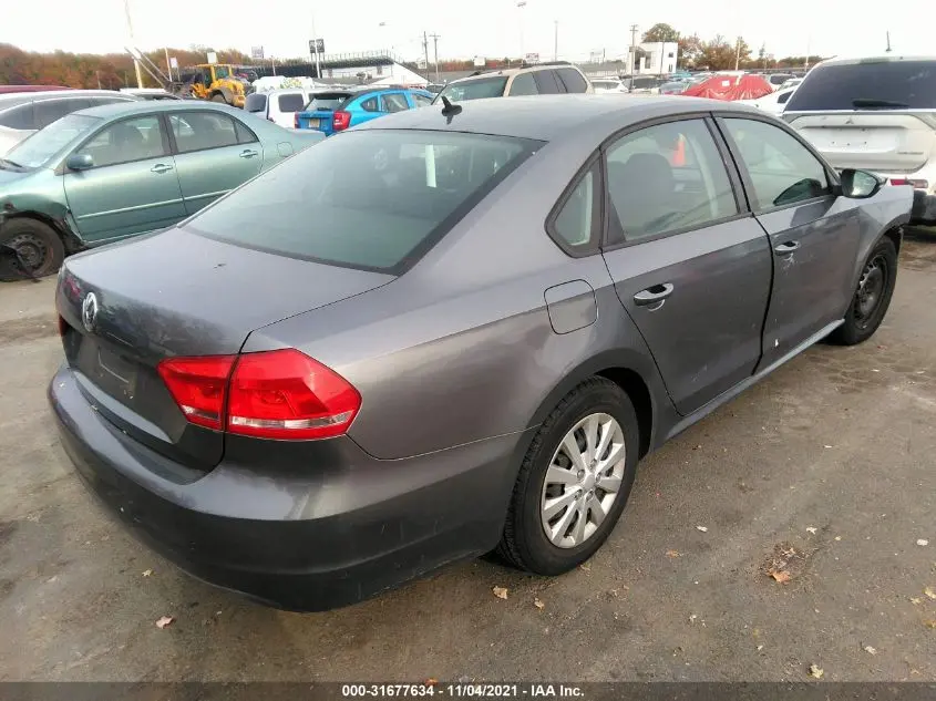 2012 VOLKSWAGEN PASSAT S
