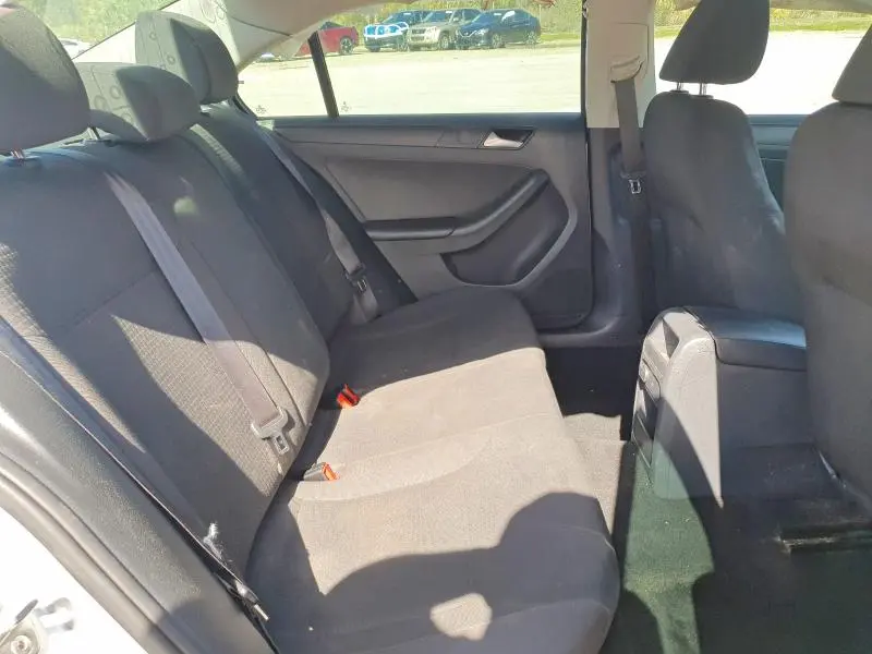 2016 VOLKSWAGEN JETTA S  