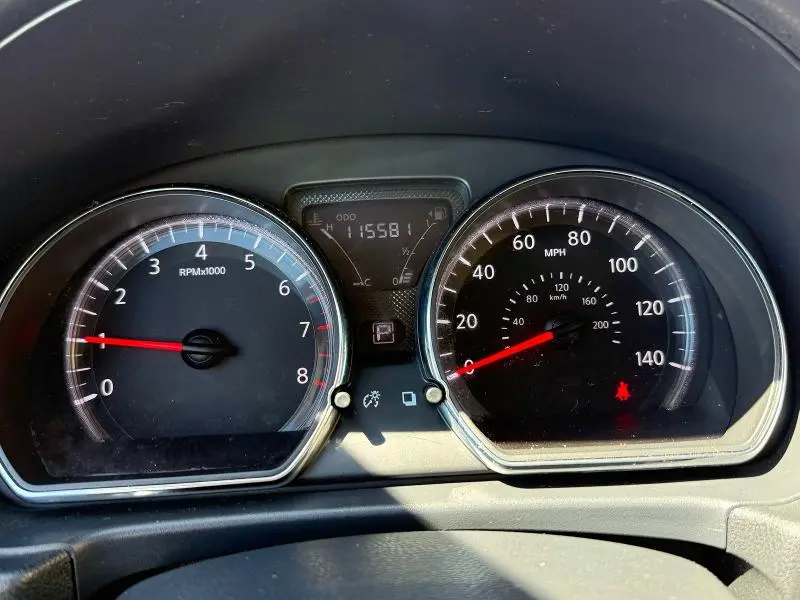 2018 NISSAN VERSA SV  