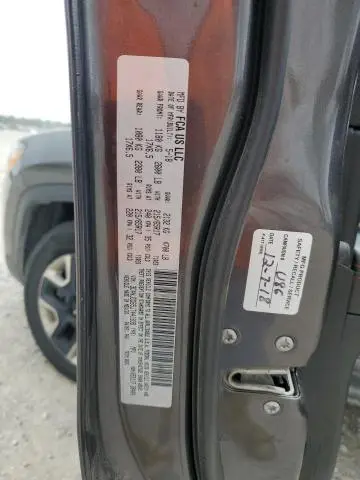 2018 JEEP COMPASS TRAILHAWK