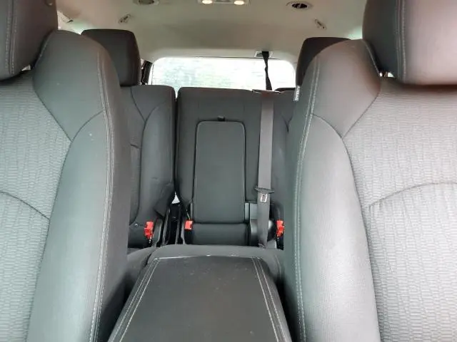 2014 CHEVROLET TRAVERSE LT  