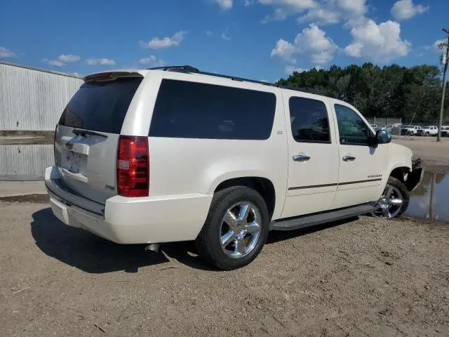 2011 CHEVROLET SUBURBAN C1500 LTZ  