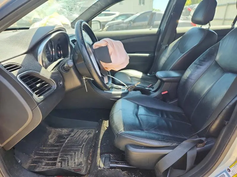 2013 CHRYSLER 200 LIMITED  