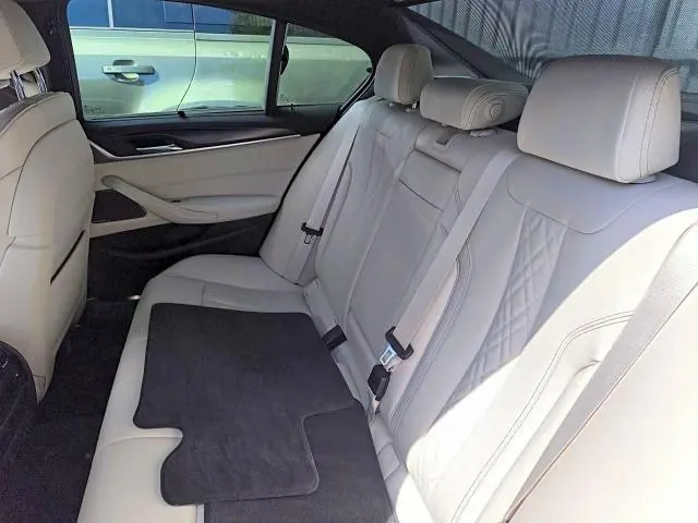 2023 BMW 540 XI  