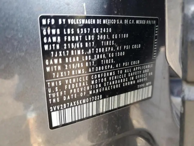 2019 VOLKSWAGEN TIGUAN SE