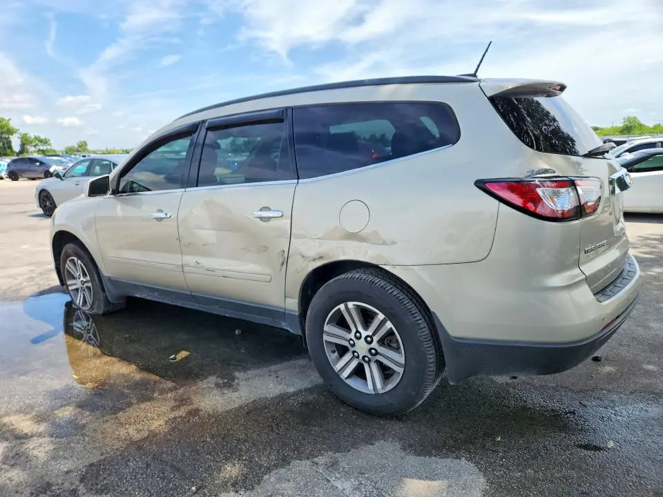 2017 CHEVROLET TRAVERSE LT  