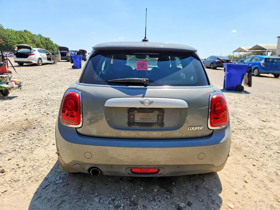2014 MINI COOPER   