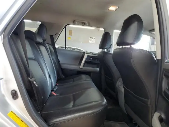 2011 TOYOTA 4RUNNER SR5  