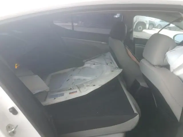 2017 HYUNDAI ELANTRA ECO  