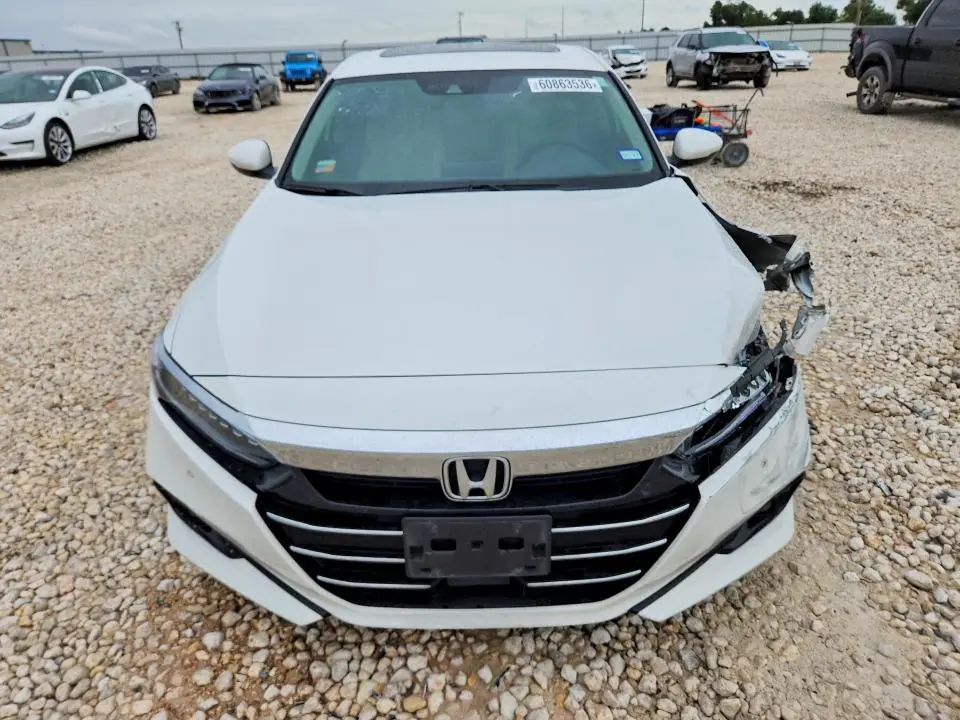 2021 HONDA ACCORD TOURING  