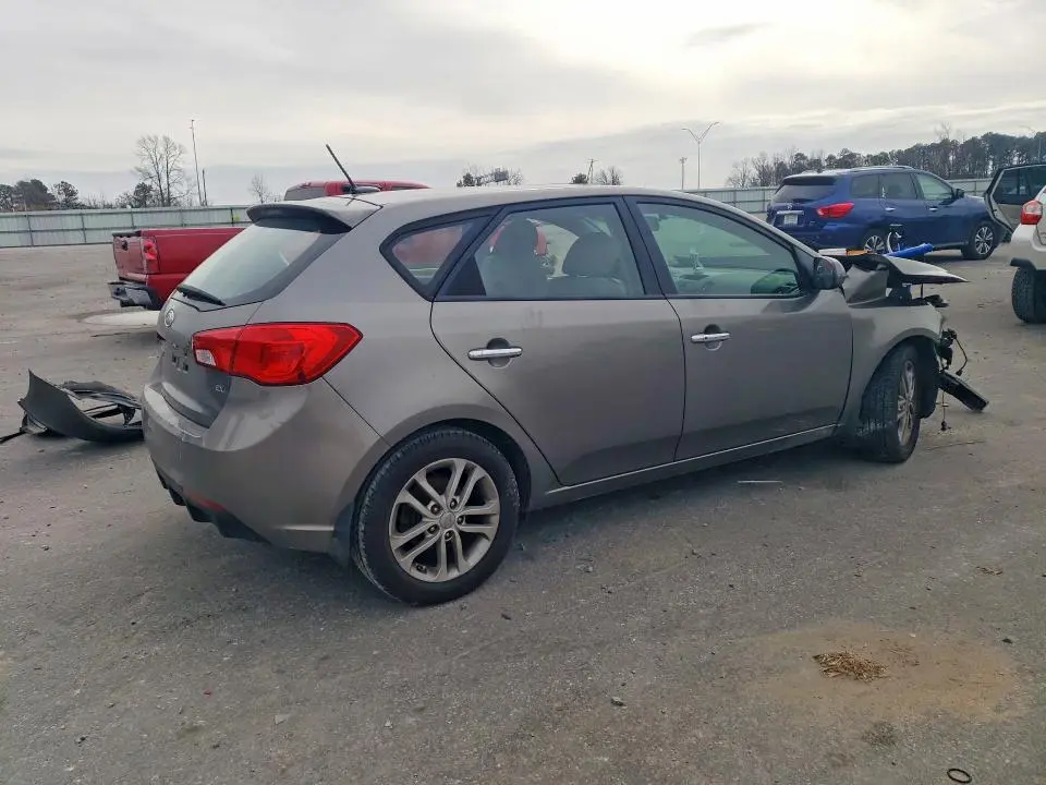 2011 KIA FORTE EX  
