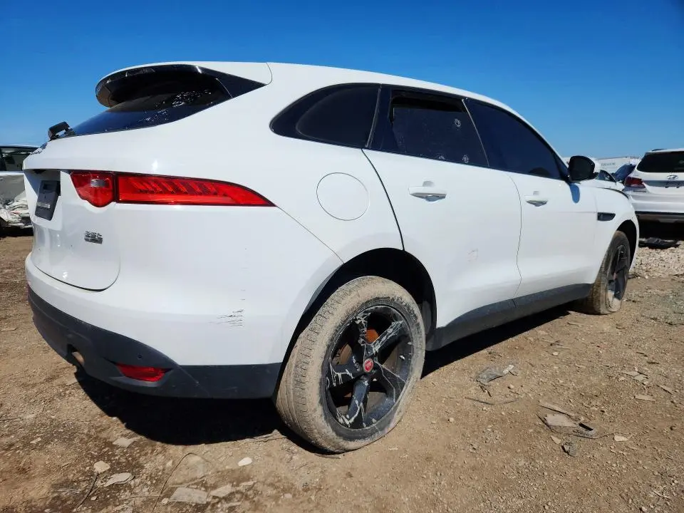 2020 JAGUAR F-PACE PREMIUM  