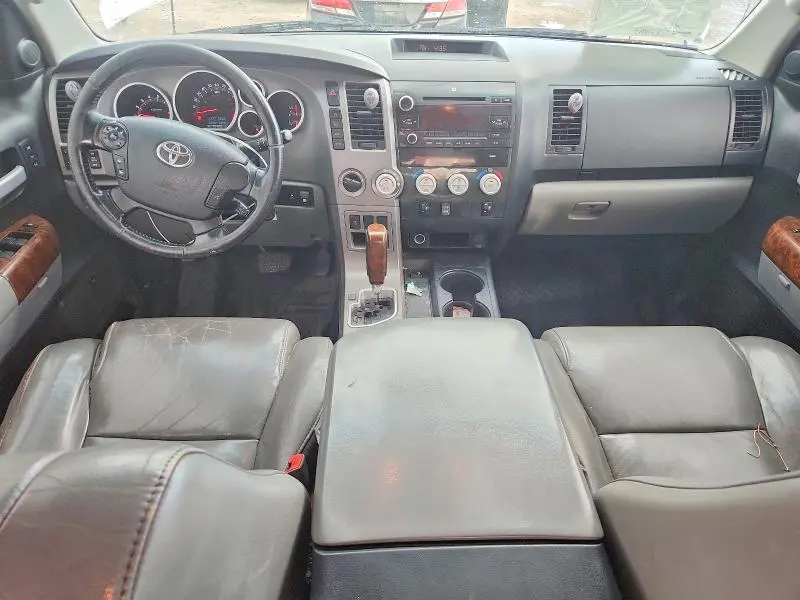 2012 TOYOTA TUNDRA CREWMAX LIMITED  
