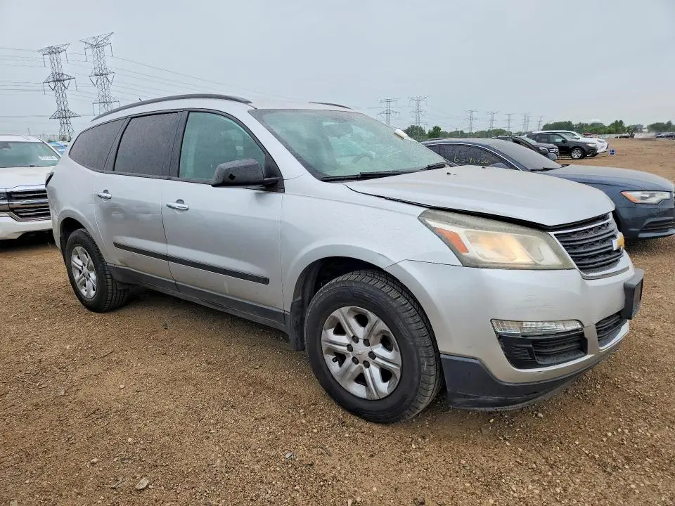 2014 CHEVROLET TRAVERSE LS  