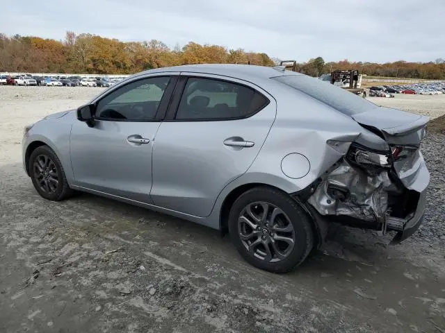 2020 TOYOTA YARIS L  