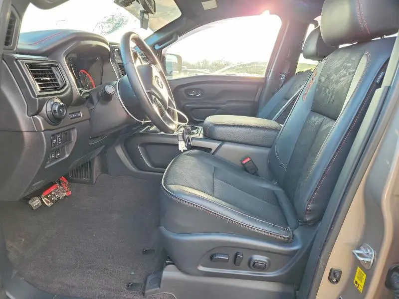 2021 NISSAN TITAN PRO-4X  