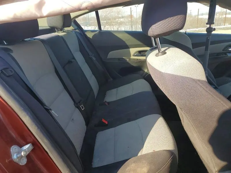 2013 CHEVROLET CRUZE LS  