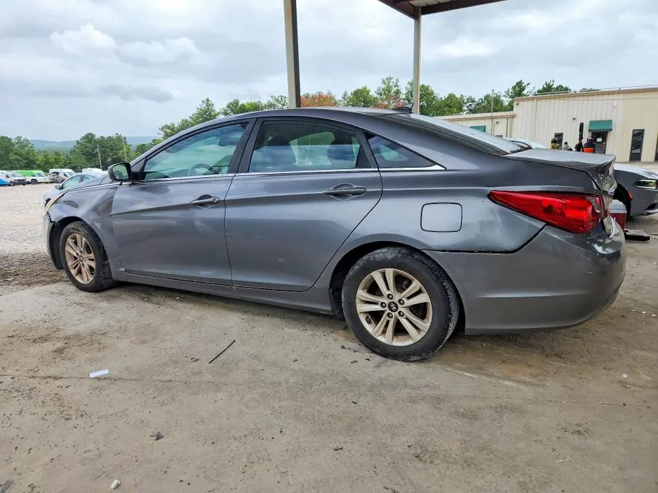 2012 HYUNDAI SONATA GLS  